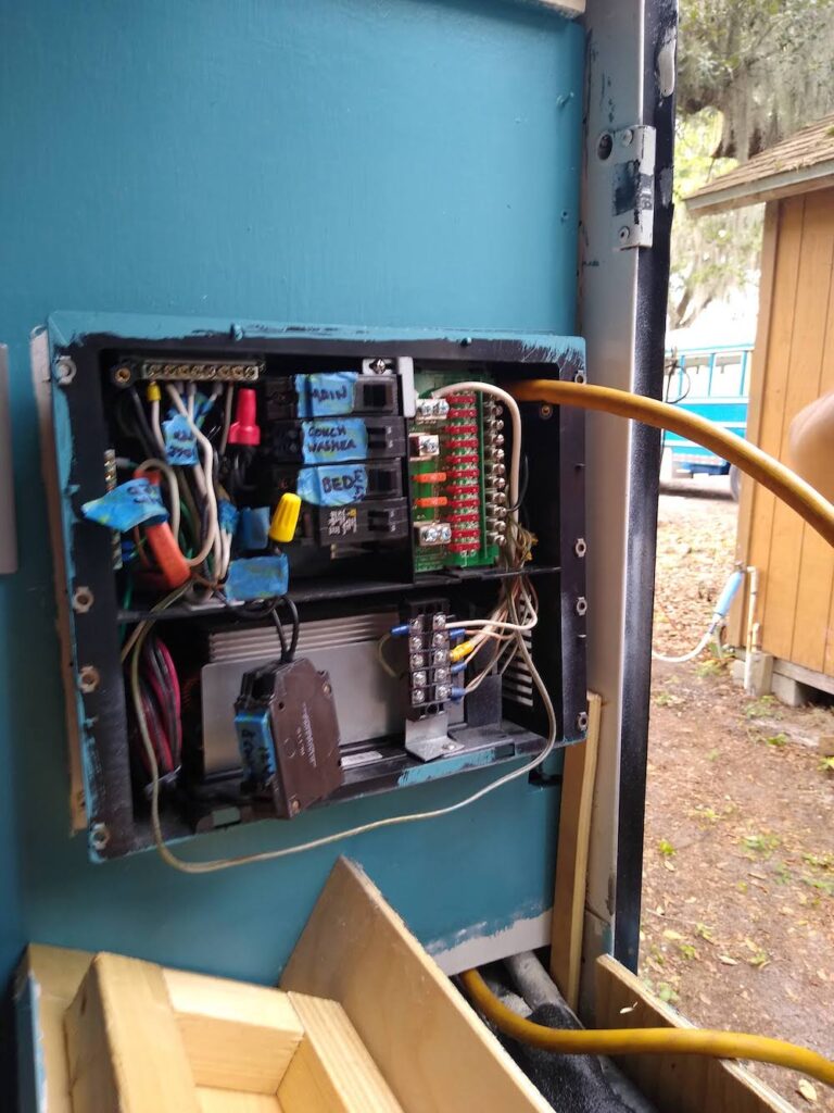 Skoolie electrical panel